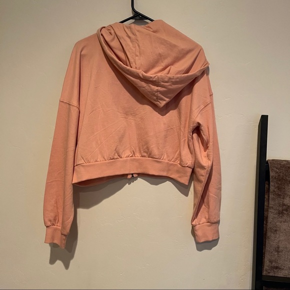 NWT YOUNG, FABULOUS & BROKE Hoodie - Picture 4 of 5